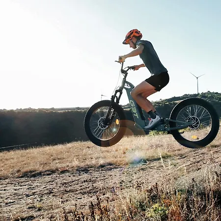 Ancienne Batisse Renovee