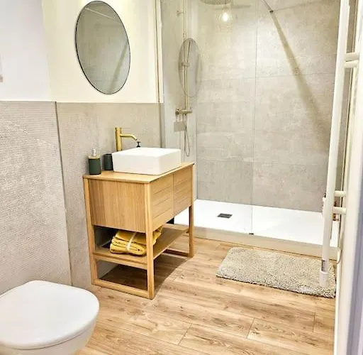 Vakantiehuis Ancienne Batisse Renovee Saint-Affrique